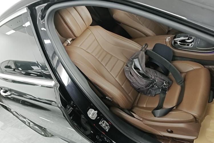 Used Mercedes-Benz E-Class 2016 E 200 L Sport Edition Right Front Seat