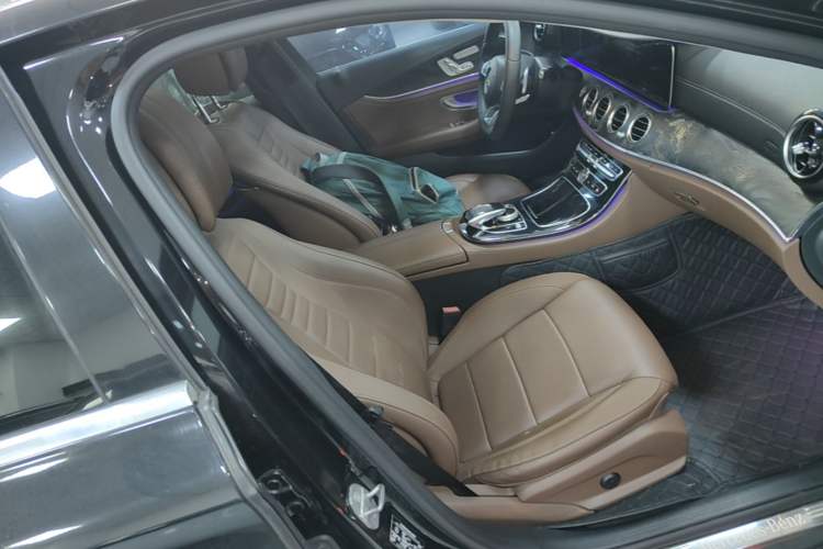 Used Mercedes-Benz E-Class 2016 E 300 L Sporty and Stylish Model Right Front Seat