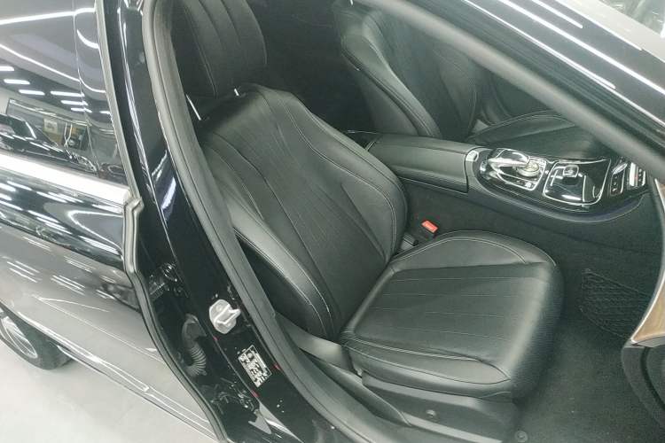 Used Mercedes-Benz E-Class 2016 E 300 L Stylish Model Right Front Seat