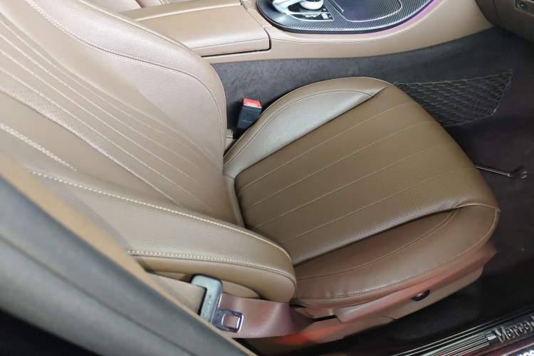 Used Mercedes-Benz E-Class 2016 E 300 L Luxury Model Right Front Seat