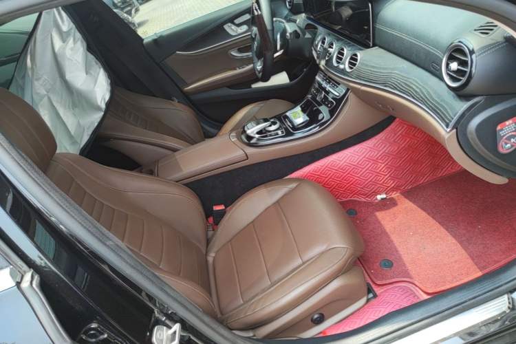 Used Mercedes-Benz E-Class 2016 E 300 L Sport Luxury Model Right Front Seat