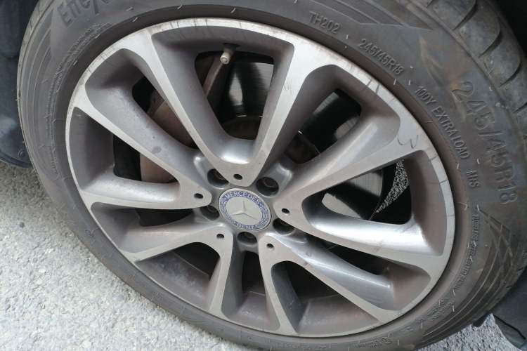 Used Mercedes-Benz E-Class 2016 E 300 L Stylish Model Right Front Wheel Hub