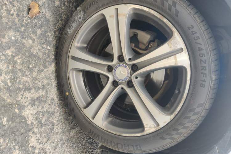 Used Mercedes-Benz E-Class 2016 E 200 L Sport Edition Right Front Wheel Hub