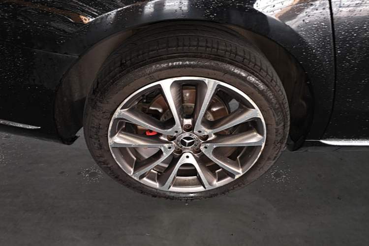 Used Mercedes-Benz E-Class 2016 E 200 L Right Rear Wheel Hub
