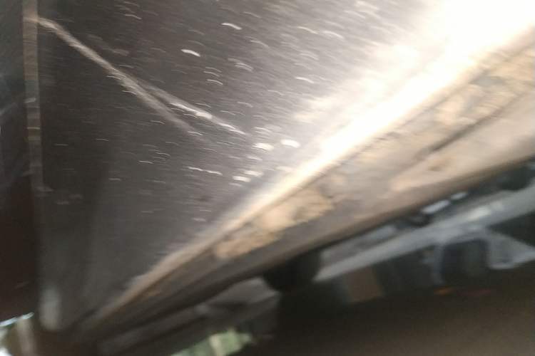 Used Mercedes-Benz E-Class 2016 E 300 L Luxury Model Right Side Sill