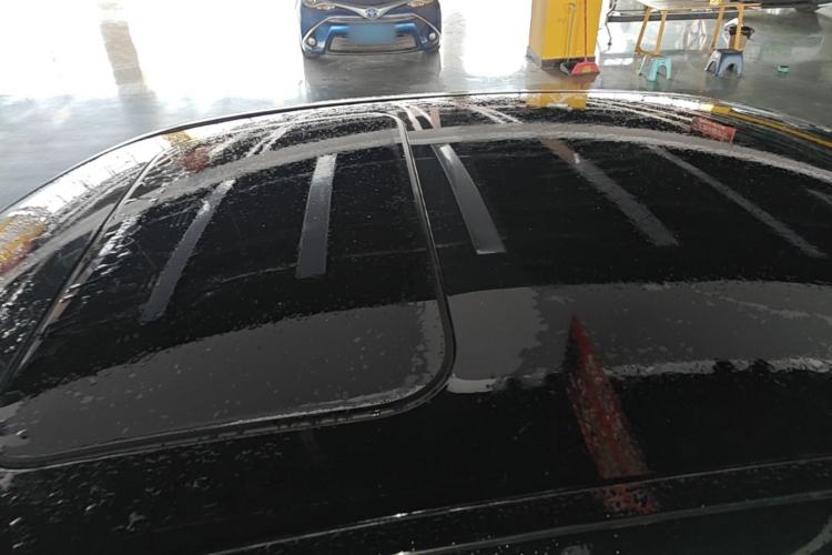 Used Mercedes-Benz E-Class 2016 E 200 L Roof