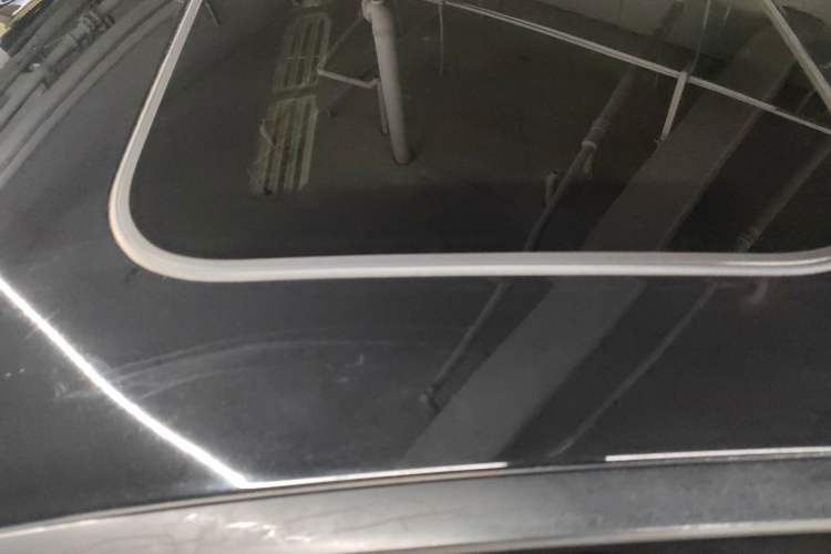 Used Mercedes-Benz E-Class 2016 E 200 L Roof