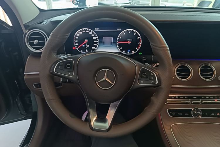 Used Mercedes-Benz E-Class 2016 E 200 L Steering Wheel