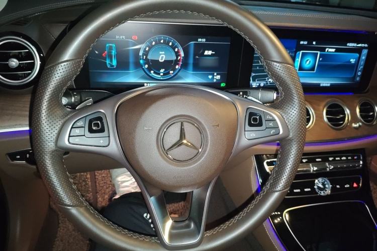 Used Mercedes-Benz E-Class 2016 E 300 L Stylish Model Steering Wheel