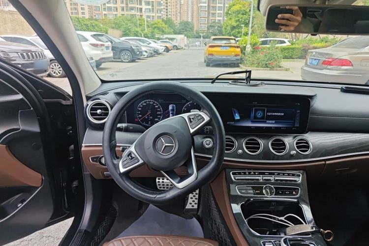 Used Mercedes-Benz E-Class 2016 E 200 L Steering Wheel
