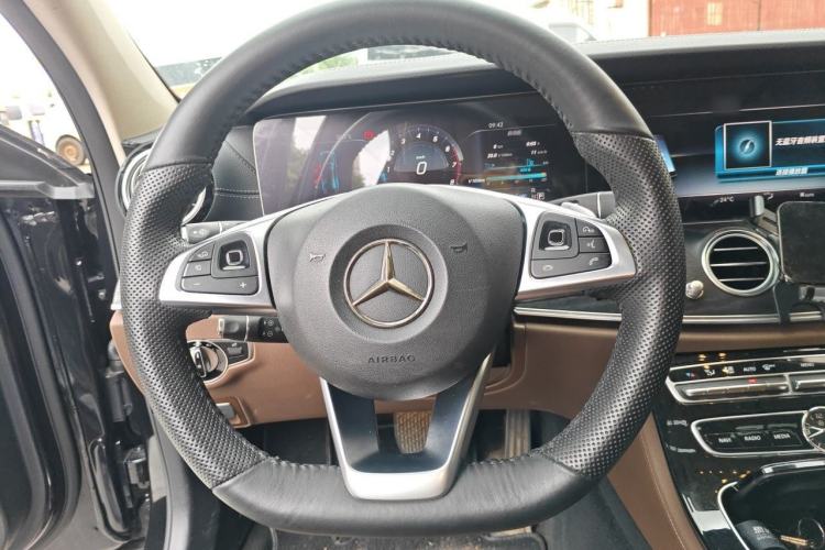Used Mercedes-Benz E-Class 2016 E 200 L Sport Edition Steering Wheel