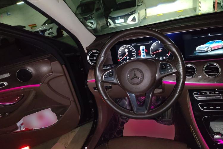 Used Mercedes-Benz E-Class 2016 E 200 L Steering Wheel