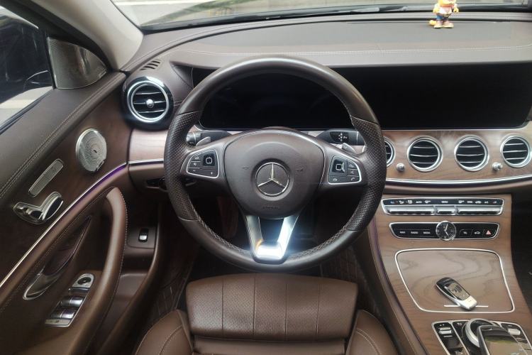 Used Mercedes-Benz E-Class 2016 E 200 L Steering Wheel