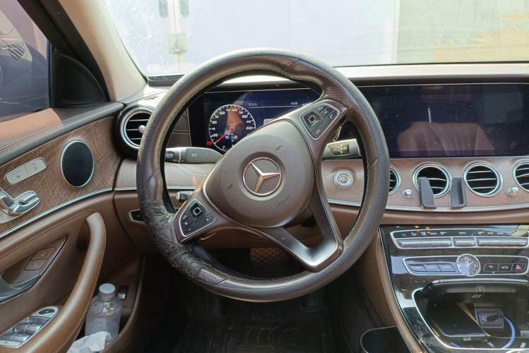 Used Mercedes-Benz E-Class 2016 E 300 L Stylish Model Steering Wheel