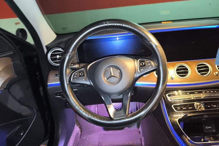 Used Mercedes-Benz E-Class 2016 E 300 L Stylish Model Steering Wheel