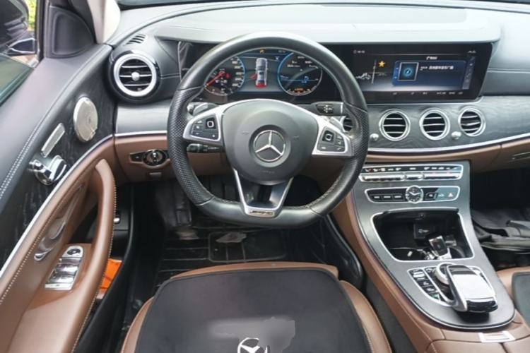 Used Mercedes-Benz E-Class 2016 E 200 L Sport Edition Steering Wheel
