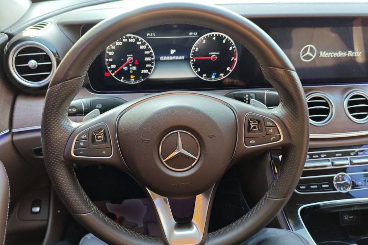 Used Mercedes-Benz E-Class 2016 E 200 L Steering Wheel