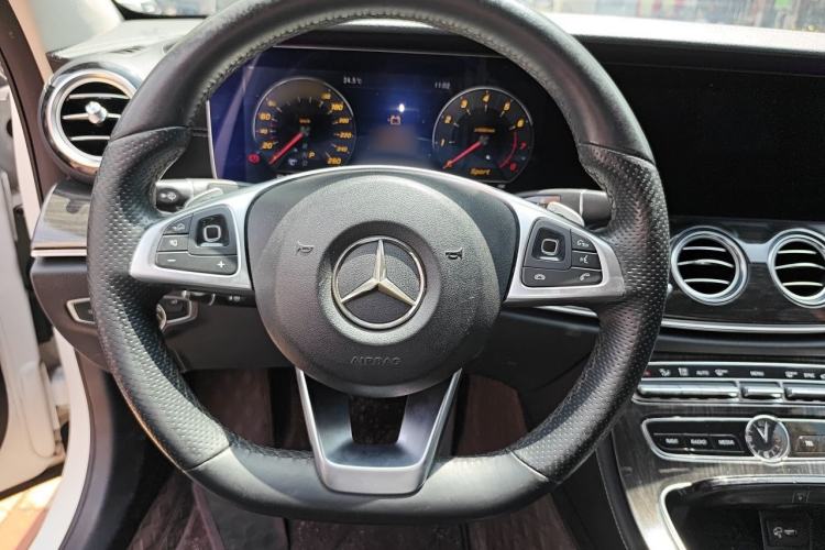 Used Mercedes-Benz E-Class 2016 E 200 L Sport Edition Steering Wheel