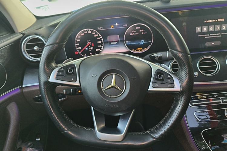 Used Mercedes-Benz E-Class 2016 E 200 L Sport Edition Steering Wheel