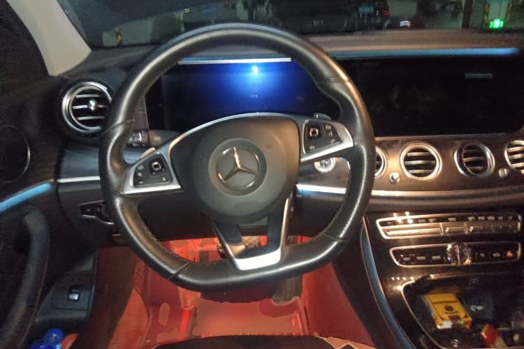 Used Mercedes-Benz E-Class 2016 E 200 L Sport Edition Steering Wheel
