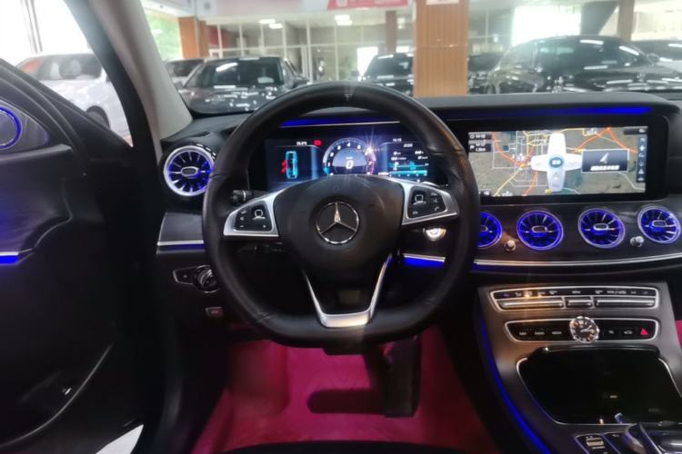 Used Mercedes-Benz E-Class 2016 E 300 L Sporty and Stylish Model Steering Wheel