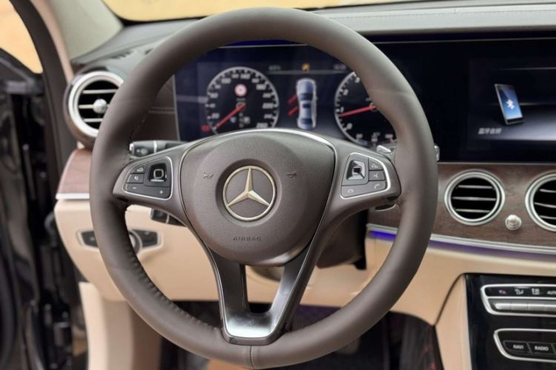 Used Mercedes-Benz E-Class 2016 E 200 L Steering Wheel