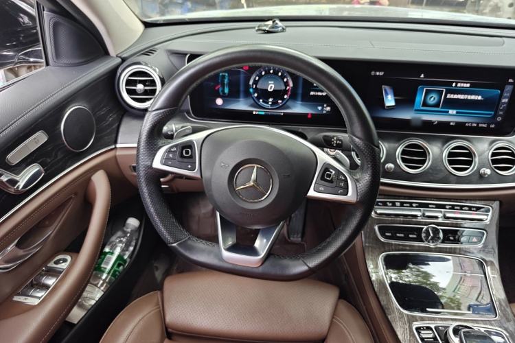 Used Mercedes-Benz E-Class 2016 E 200 L Sport Edition Steering Wheel