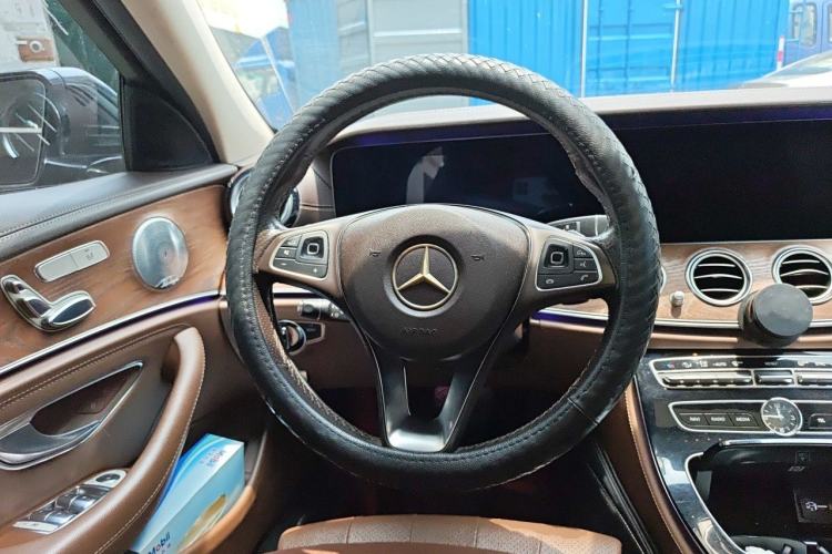 Used Mercedes-Benz E-Class 2016 E 200 L Steering Wheel