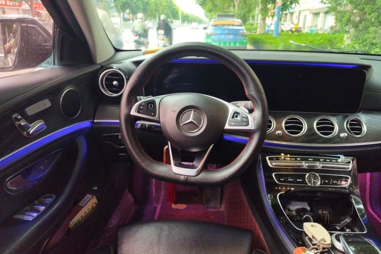 Used Mercedes-Benz E-Class 2016 E 200 L Sport Edition Steering Wheel