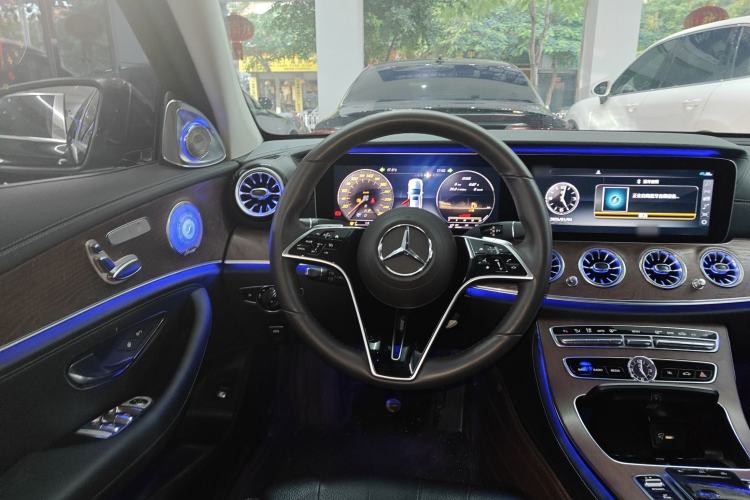 Used Mercedes-Benz E-Class 2016 E 200 L Steering Wheel