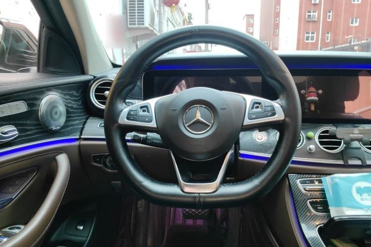 Used Mercedes-Benz E-Class 2016 E 300 L Sport Luxury Model Steering Wheel