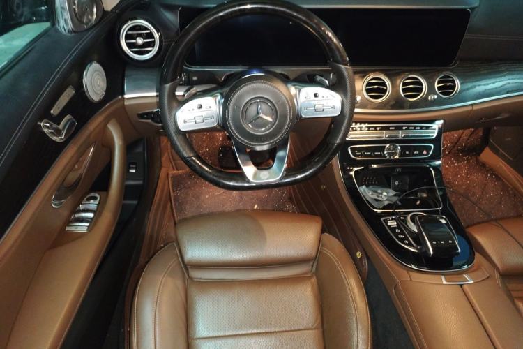 Used Mercedes-Benz E-Class 2016 E 200 L Sport Edition Steering Wheel