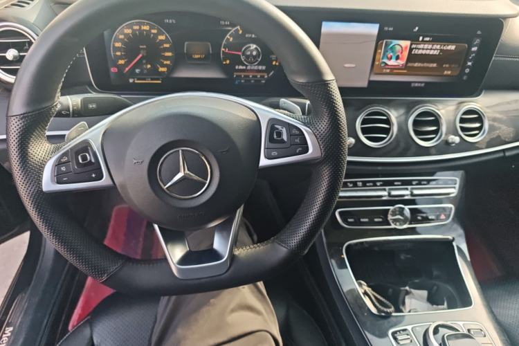 Used Mercedes-Benz E-Class 2016 E 300 L Sporty and Stylish Model Steering Wheel