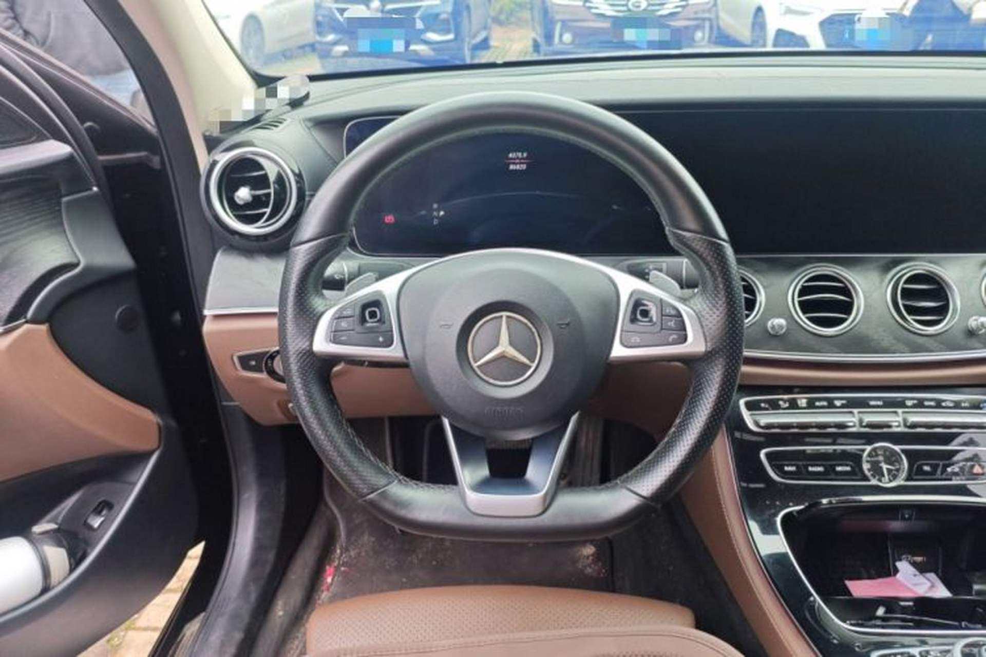 Used Mercedes-Benz E-Class 2016 E 200 L Sport Edition Steering Wheel