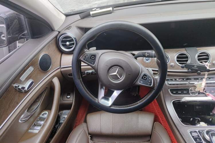 Used Mercedes-Benz E-Class 2016 E 200 L Steering Wheel