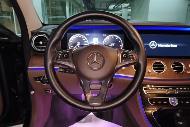 Used Mercedes-Benz E-Class 2016 E 300 L Stylish Model Steering Wheel