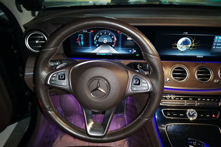 Used Mercedes-Benz E-Class 2016 E 300 L Stylish Model Steering Wheel