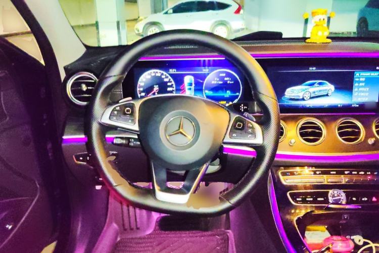 Used Mercedes-Benz E-Class 2016 E 200 L Sport Edition Steering Wheel