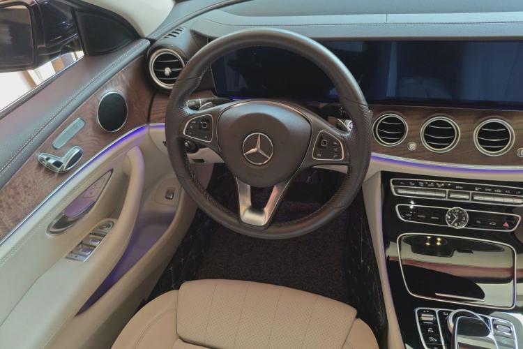 Used Mercedes-Benz E-Class 2016 E 200 L Steering Wheel