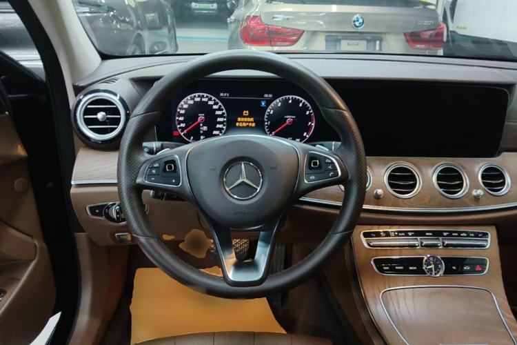 Used Mercedes-Benz E-Class 2016 E 200 L Steering Wheel