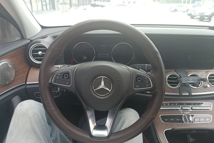 Used Mercedes-Benz E-Class 2016 E 200 L Steering Wheel