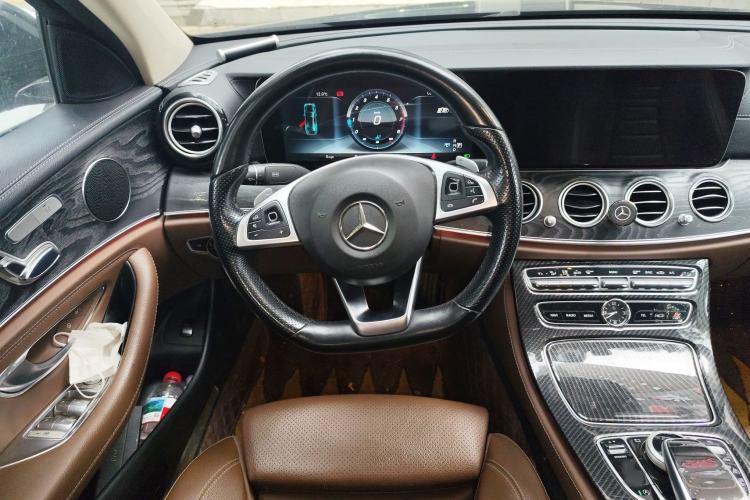 Used Mercedes-Benz E-Class 2016 E 200 L Sport Edition Steering Wheel