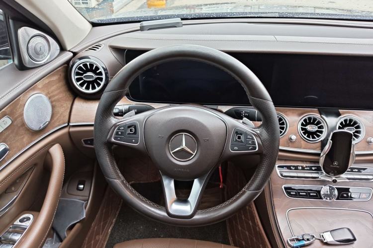 Used Mercedes-Benz E-Class 2016 E 200 L Steering Wheel