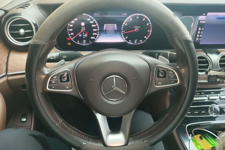 Used Mercedes-Benz E-Class 2016 E 300 L Stylish Model Steering Wheel