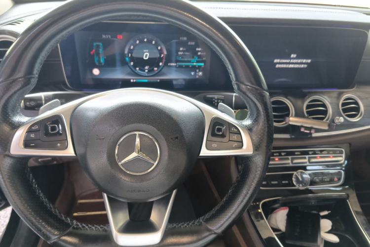 Used Mercedes-Benz E-Class 2016 E 200 L Sport Edition Steering Wheel