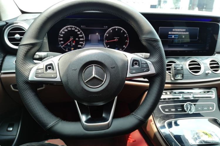 Used Mercedes-Benz E-Class 2016 E 300 L Sport Luxury Model Steering Wheel
