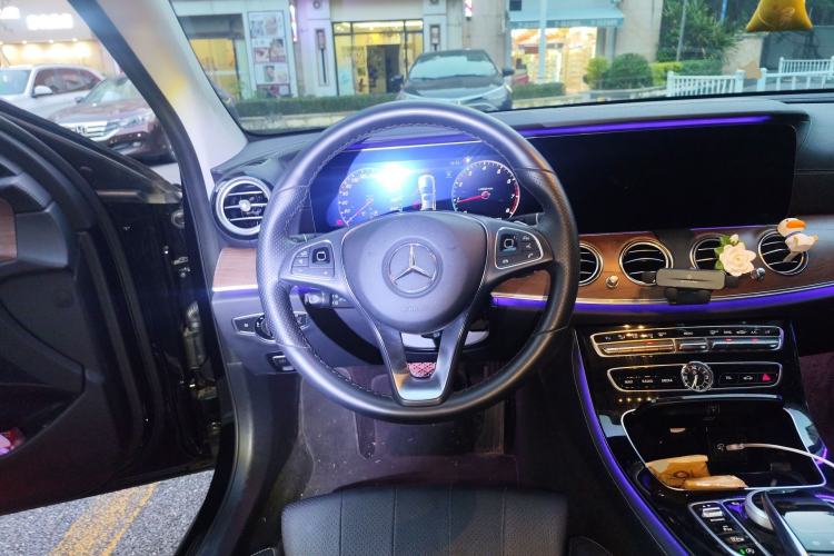 Used Mercedes-Benz E-Class 2016 E 200 L Steering Wheel