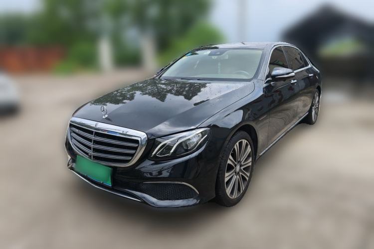 Używany Mercedes-Benz E-Class 2016 E 300 L Luxury Model Guazi used car, China used car export, Used car for sale, Used cars, Cheapest cars for sale
