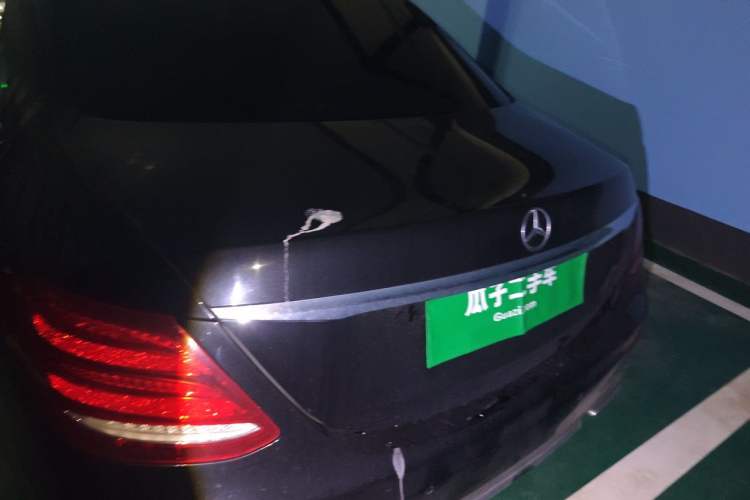 Used Mercedes-Benz E-Class 2016 E 200 L Trunk
