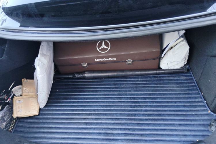 Used Mercedes-Benz E-Class 2016 E 300 L Sporty and Stylish Model Trunk